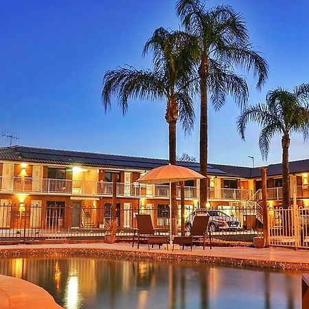 The Palms Dubbo Motel Kültér fotó